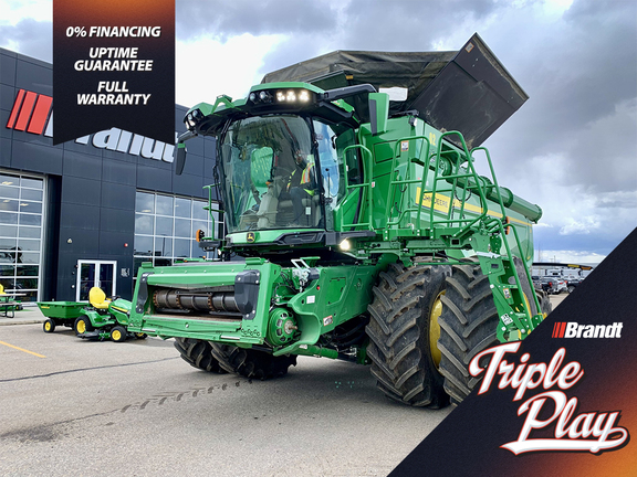 Photo of a 2022 John Deere X9 1100