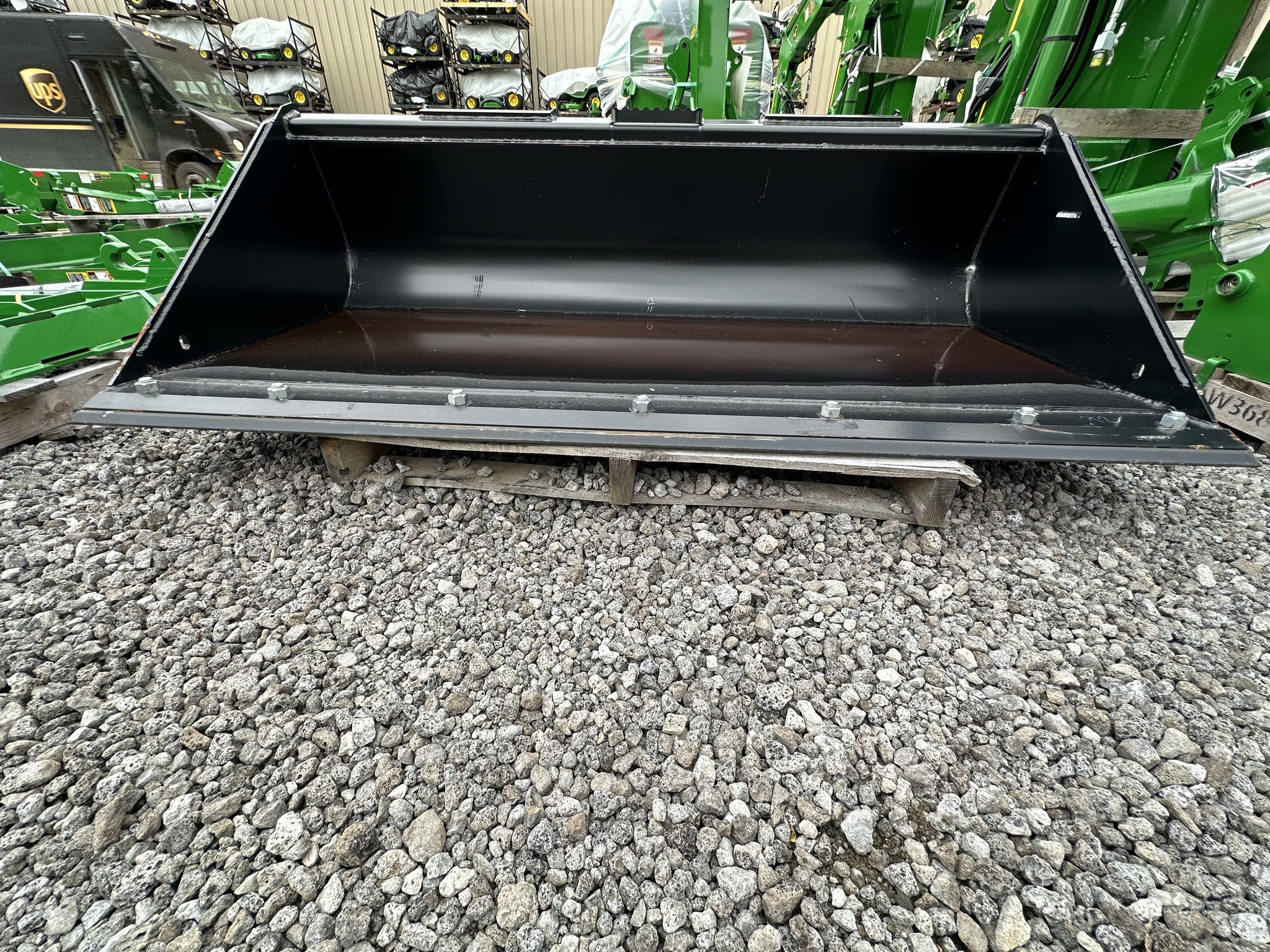 2020 John Deere 72" BUCKET Buckets Sodus, MI