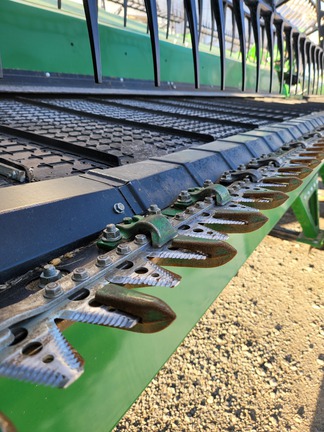 2023 John Deere HD45F (3rd thumbnail)