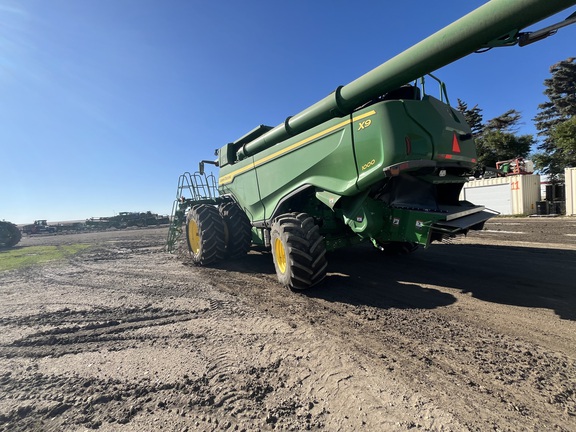 2022 John Deere X9 1000
