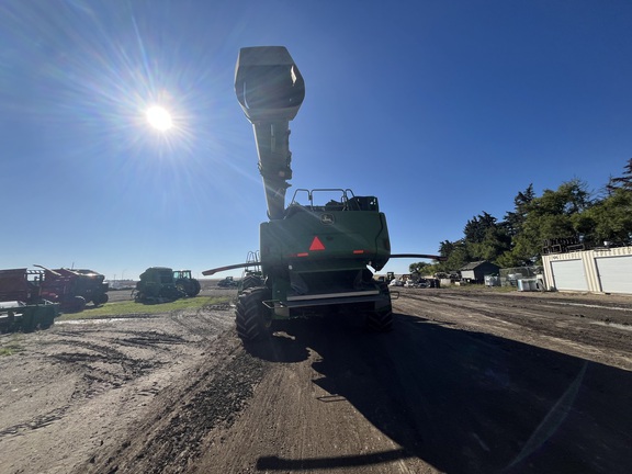 2022 John Deere X9 1000