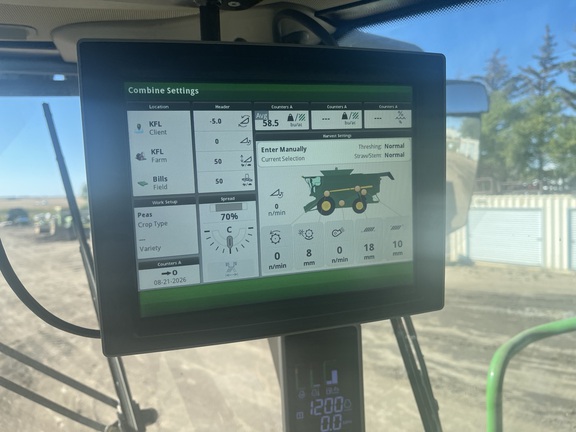 2022 John Deere X9 1000