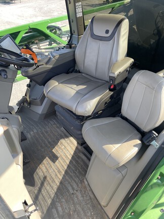 2022 John Deere 410R