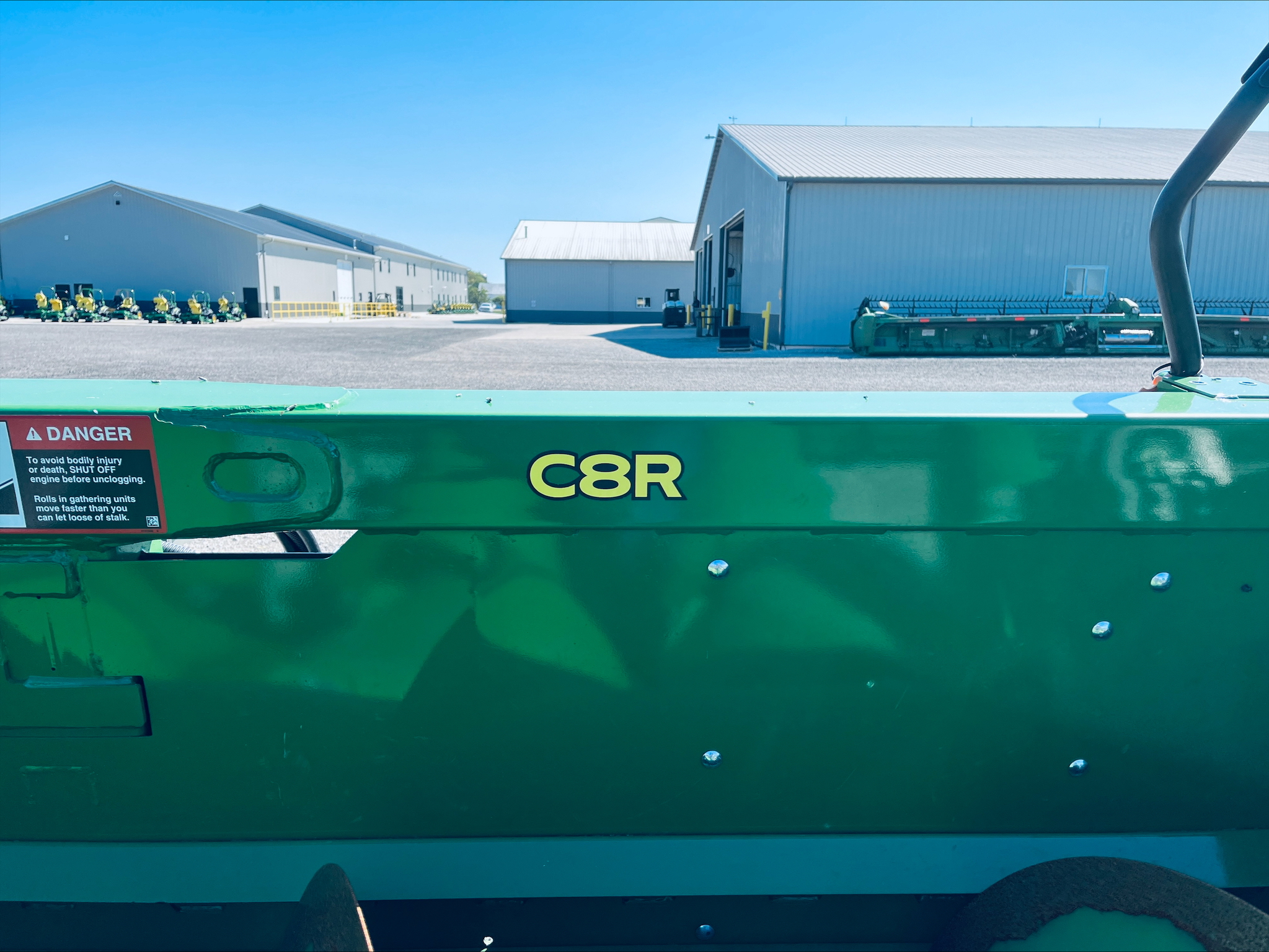 2024 John Deere C8R Image 15