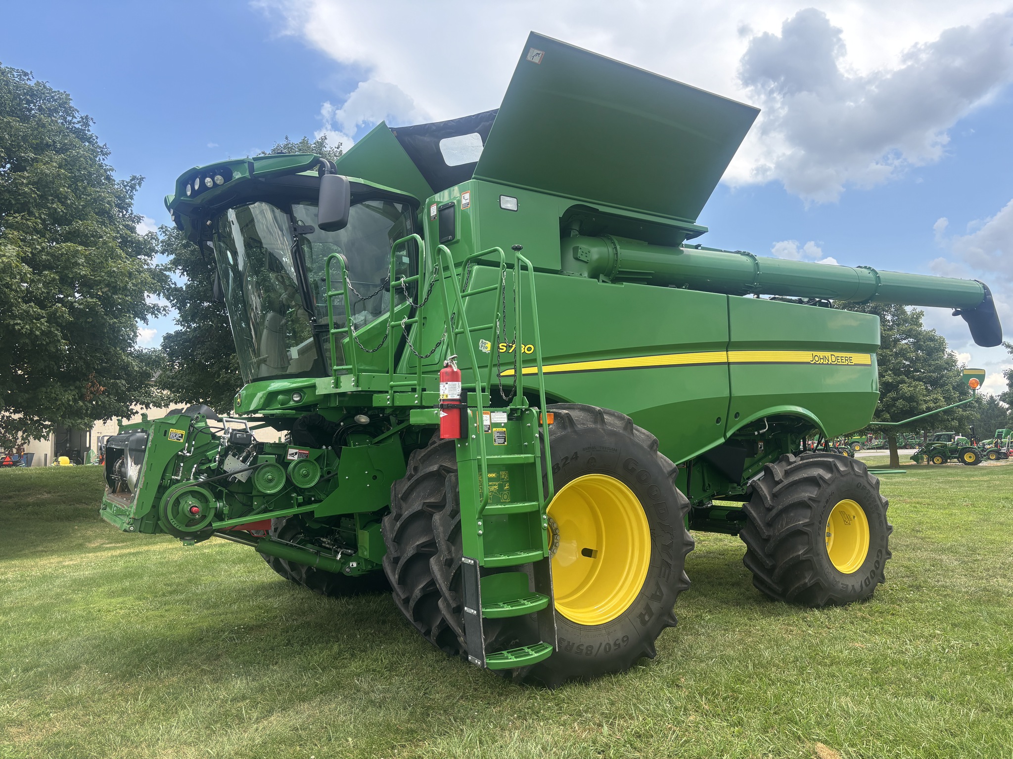 Used 2021 John Deere S780 Combines at Koenig Equipment in Urbana, OH - PhotoXL0