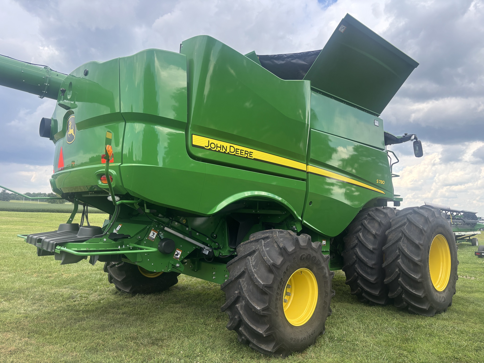 Used 2021 John Deere S780 Combines at Koenig Equipment in Urbana, OH - PhotoXL4