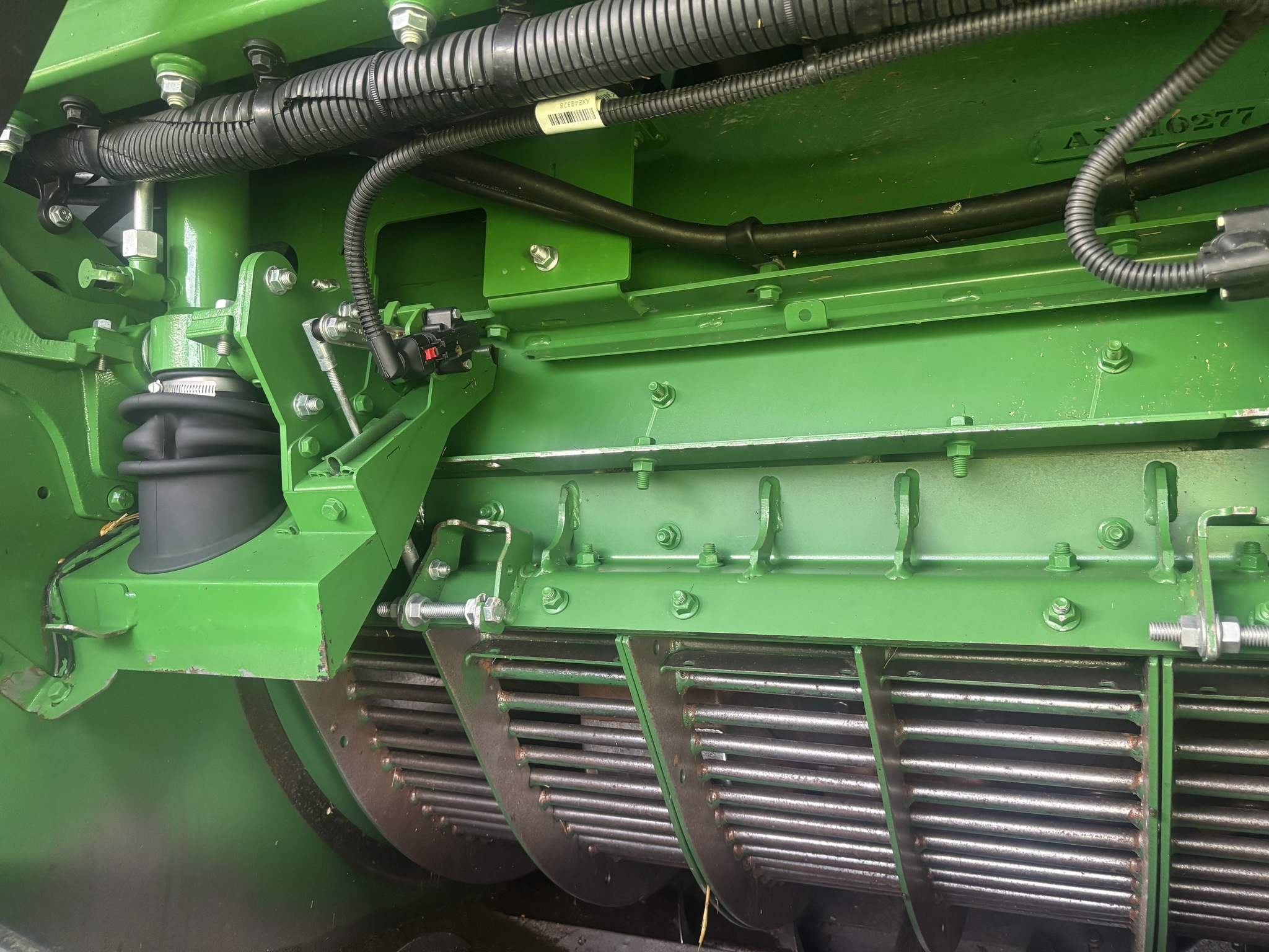 Used 2021 John Deere S780 Combines at Koenig Equipment in Urbana, OH - PhotoXL25