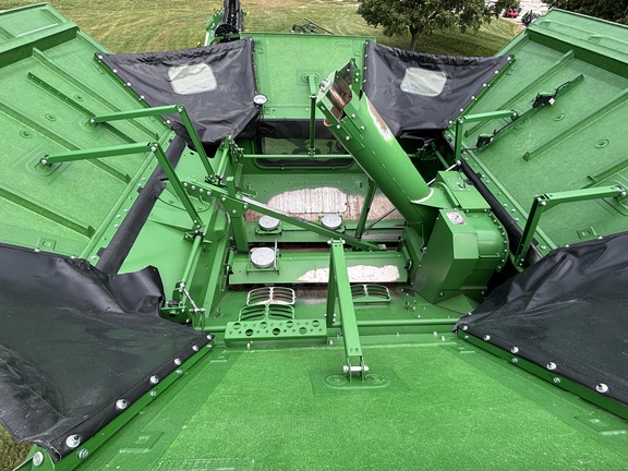 Used 2021 John Deere S780 Combines at Koenig Equipment in Urbana, OH - Photo33