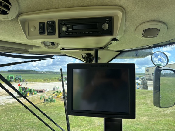 Used 2021 John Deere S780 Combines at Koenig Equipment in Urbana, OH - Photo44