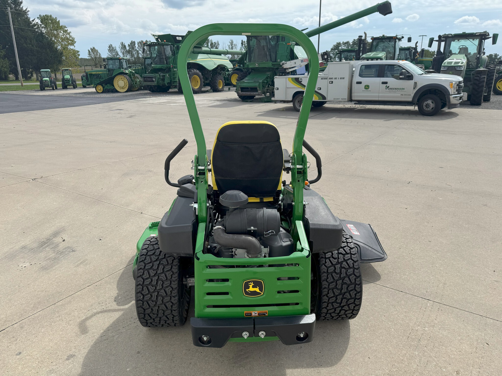 2021 John Deere Z960M Image 4