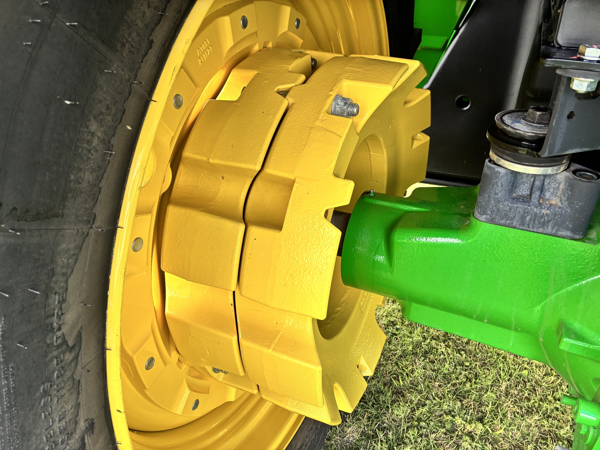 2024 John Deere 6R 145 Image 9
