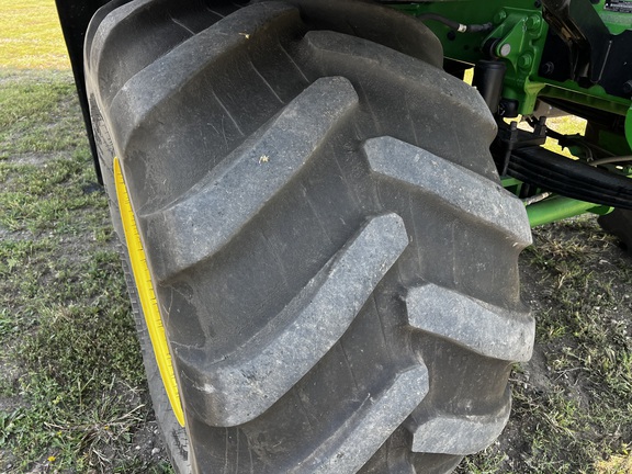 2023 John Deere 800R - Photo12