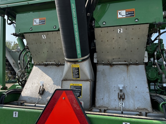 2023 John Deere 800R - Photo25