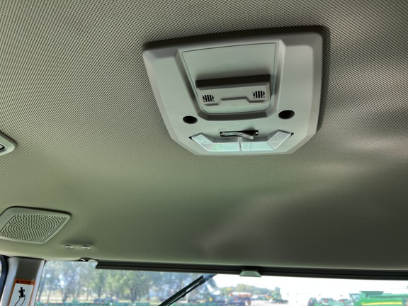 2023 John Deere 800R - Photo37