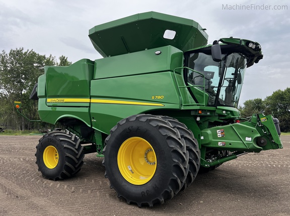  John Deere S780