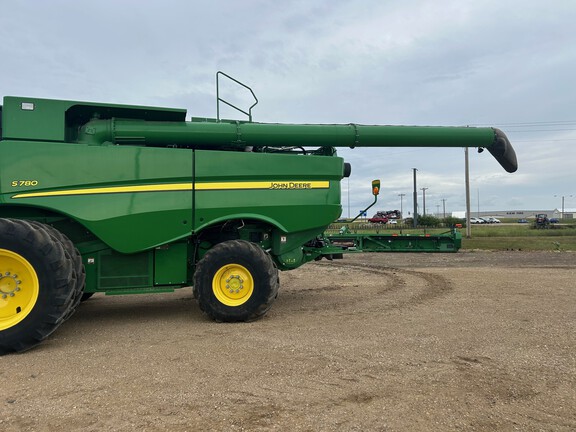 2018 John Deere S780 (23rd thumbnail)