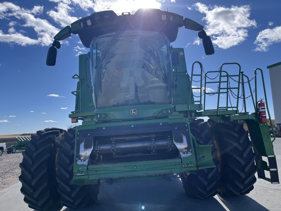 2024 John Deere S780 (2nd thumbnail)