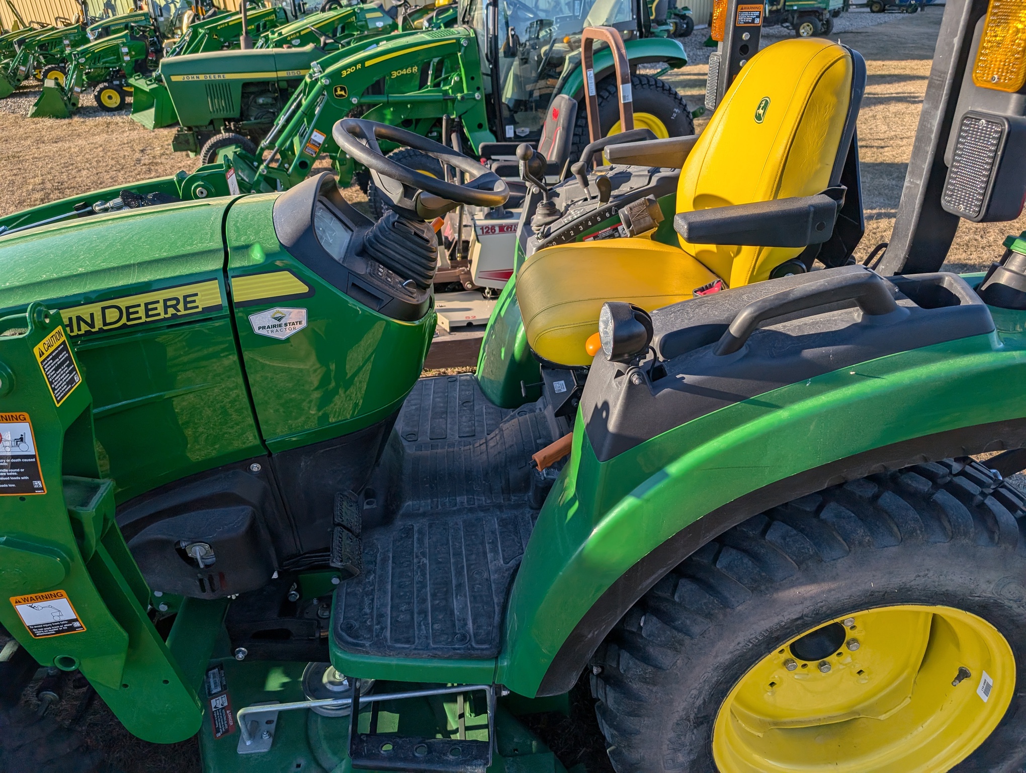  2023 John Deere 2032R at Heritage Tractor in Lacon, IL