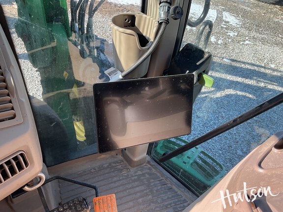 Photo of 2024 John Deere 6175M