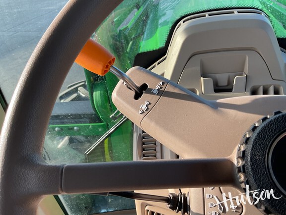 Photo of 2024 John Deere 6175M