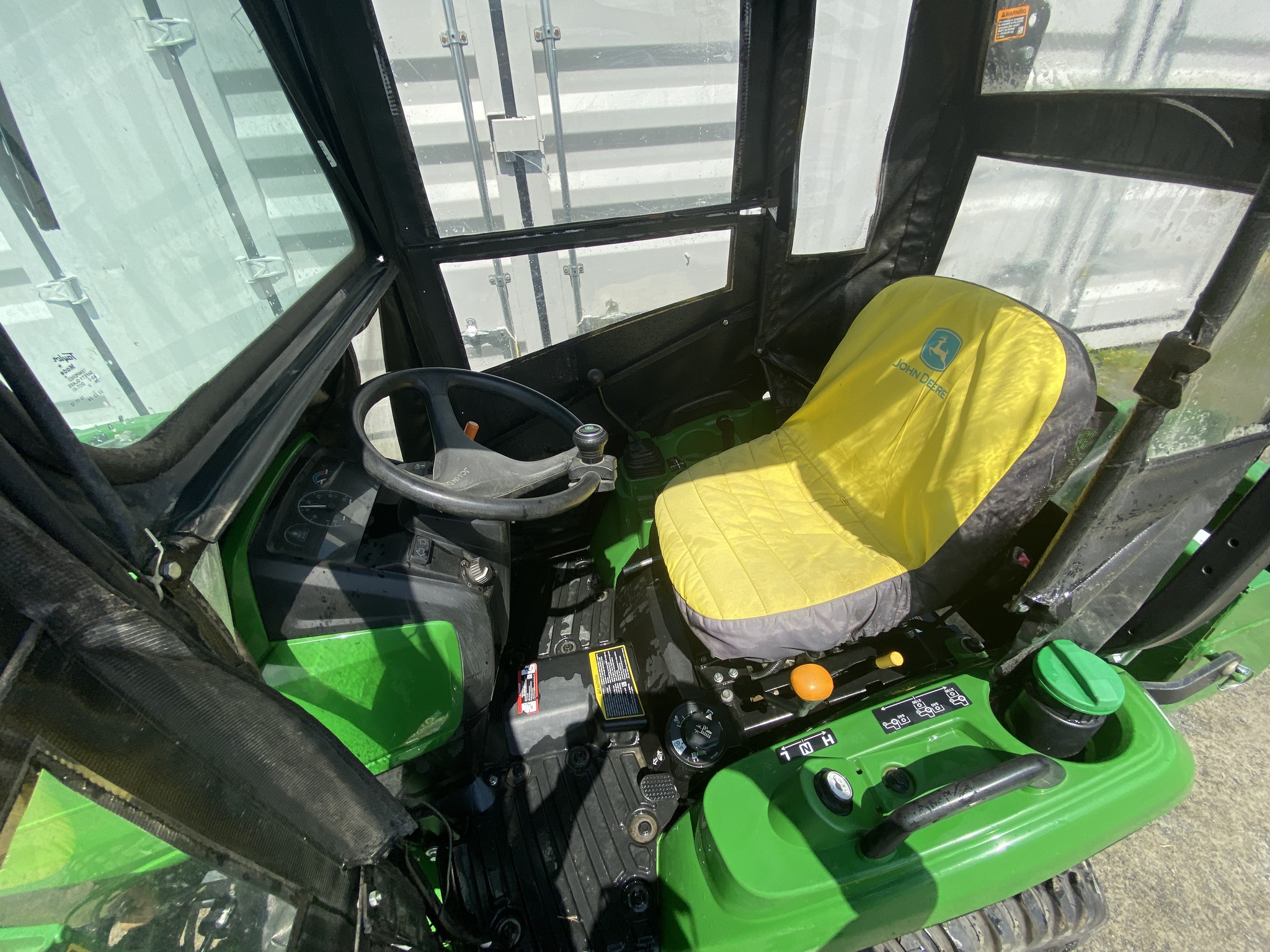 2022 John Deere 1023E Image 19