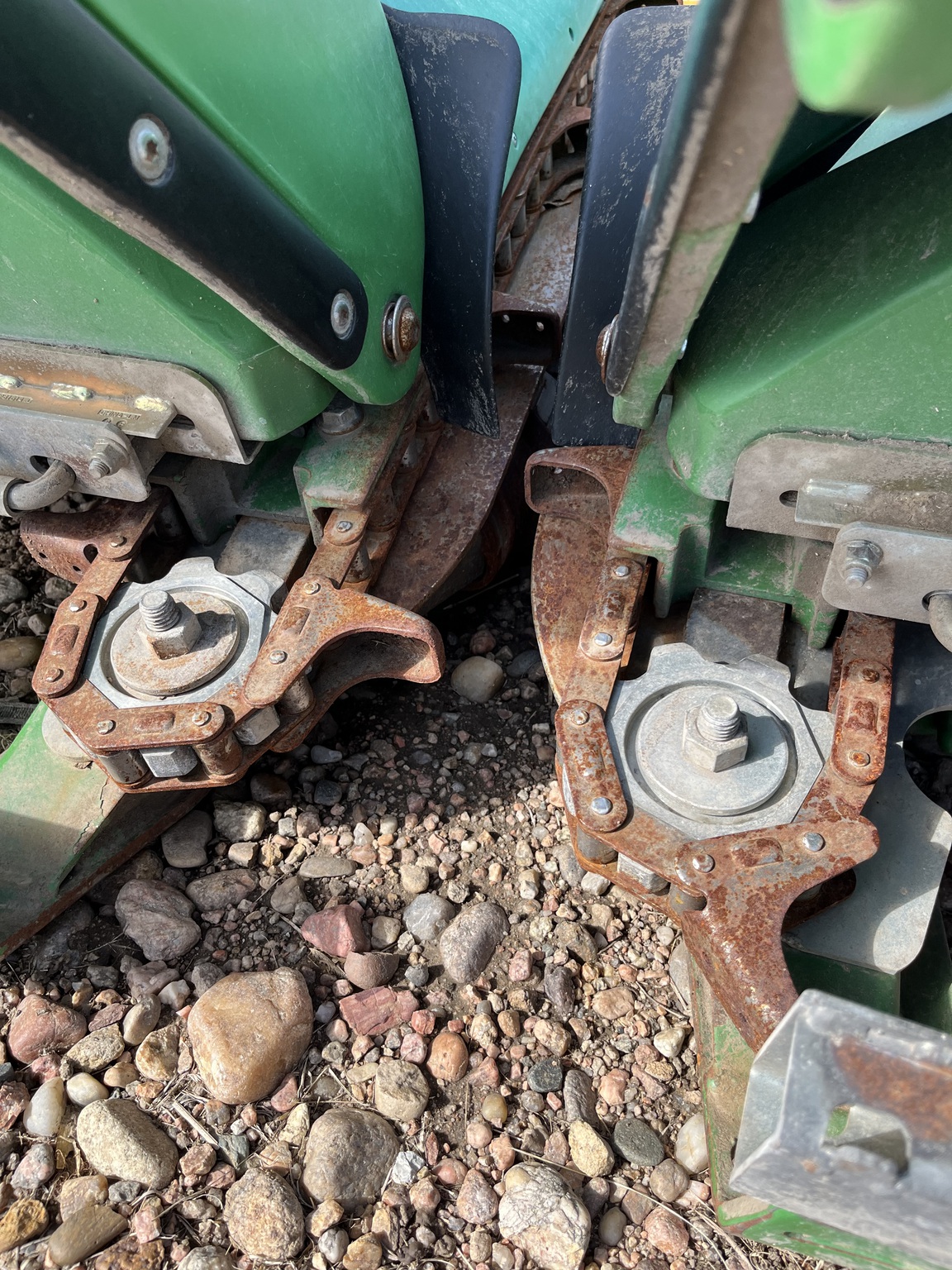 2011 John Deere 608C Image 9