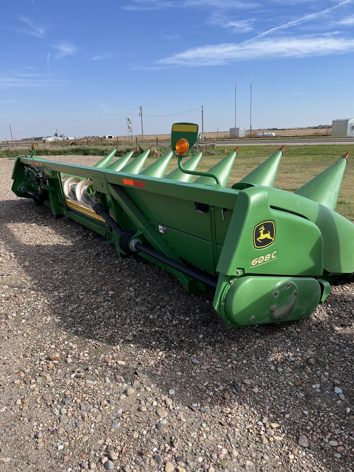 2011 John Deere 608C Image 13