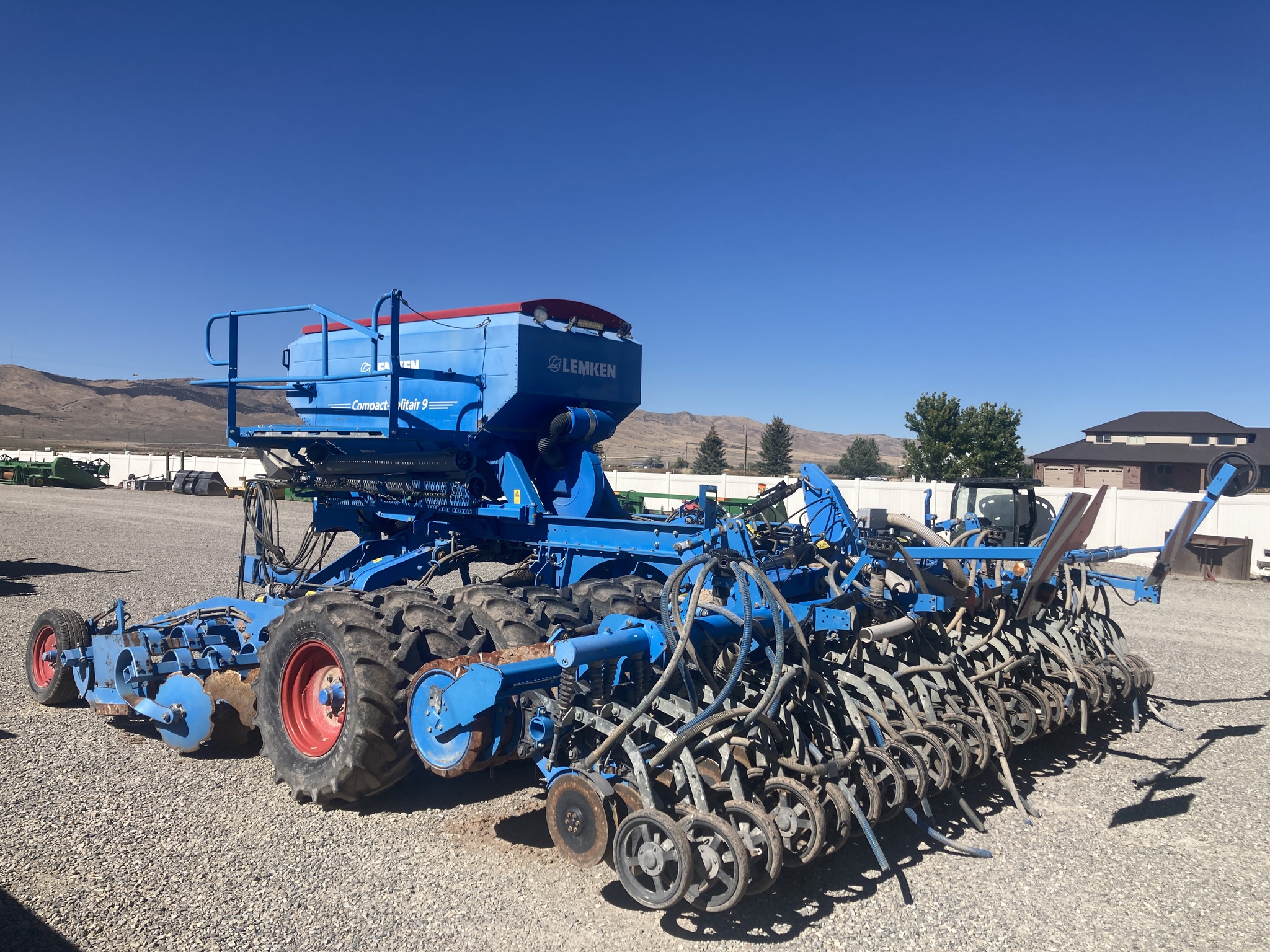 2017 Lemken Compact Solitair 600-DS125 Image 3