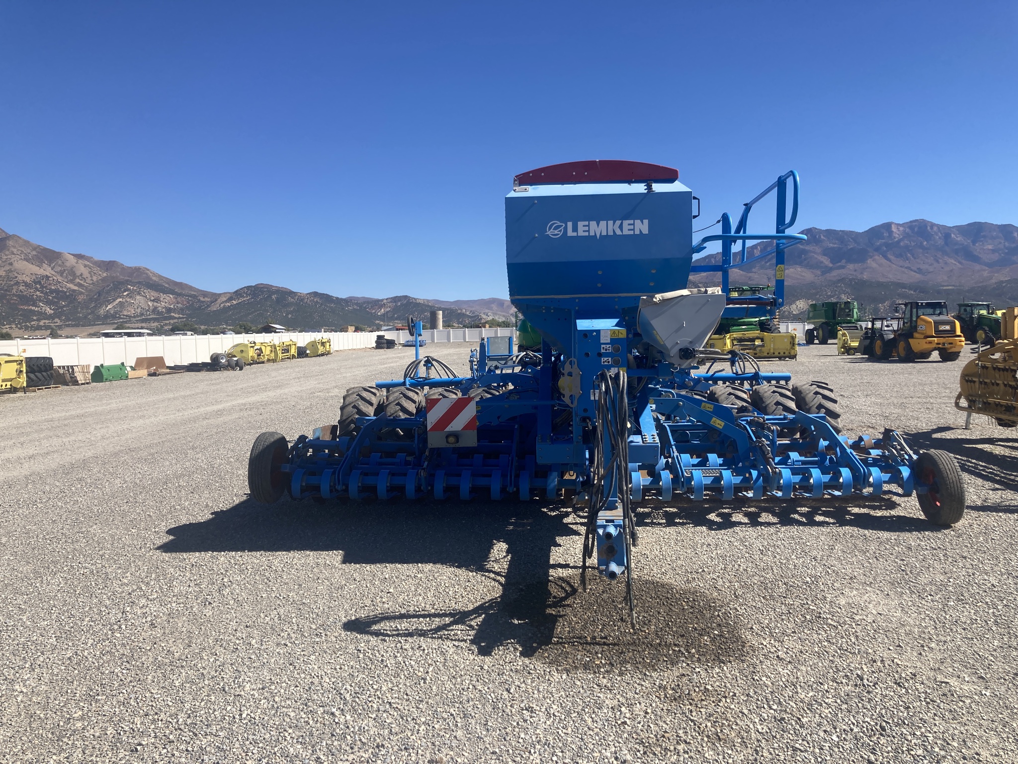2017 Lemken Compact Solitair 600-DS125 Image 9