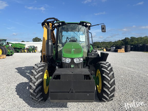 Photo of 2021 John Deere 6110M