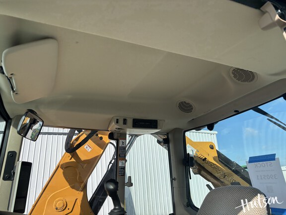 Photo of 2021 John Deere 6110M