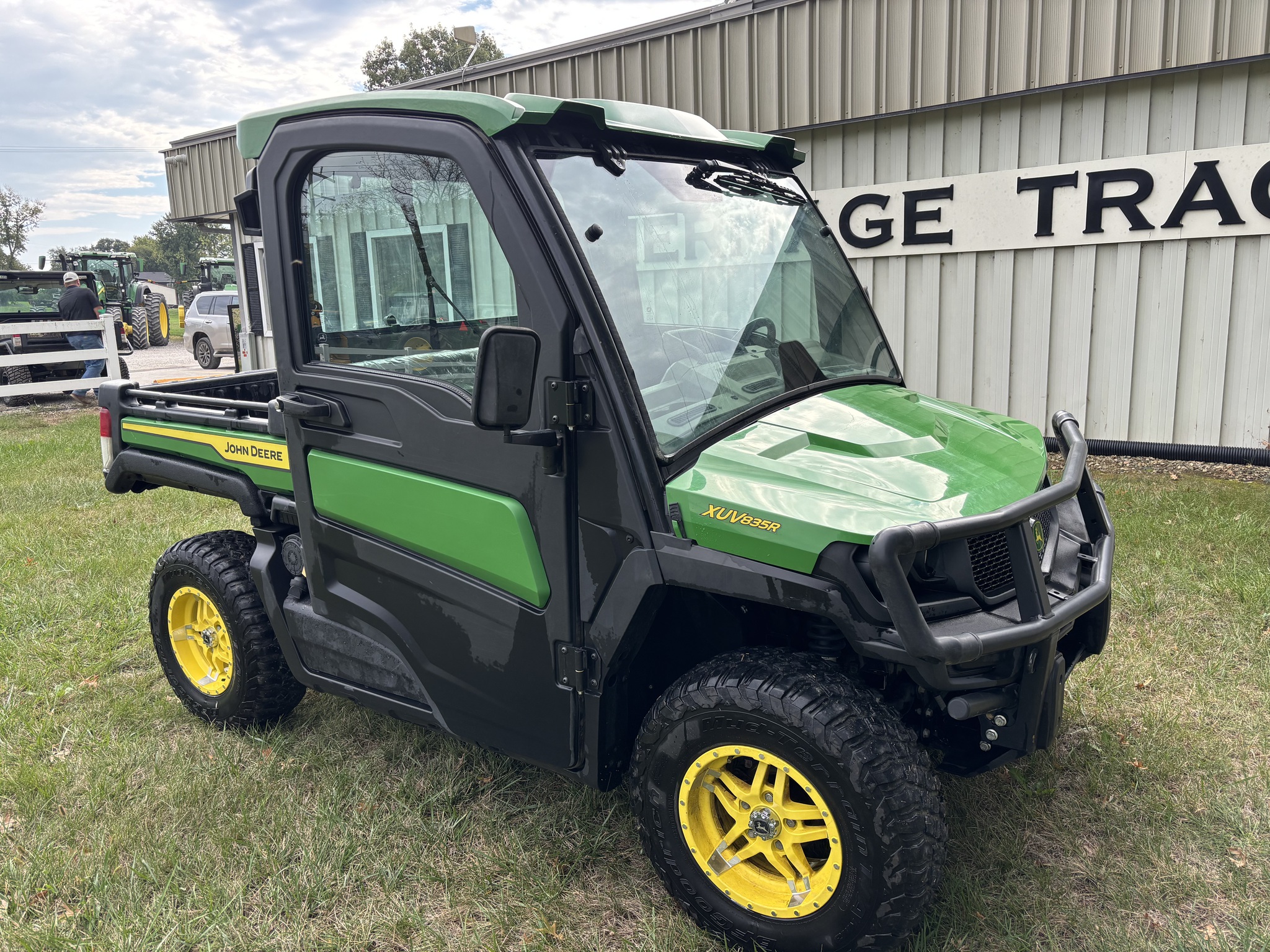  2022 John Deere XUV 835R at Heritage Tractor in Atchison, KS