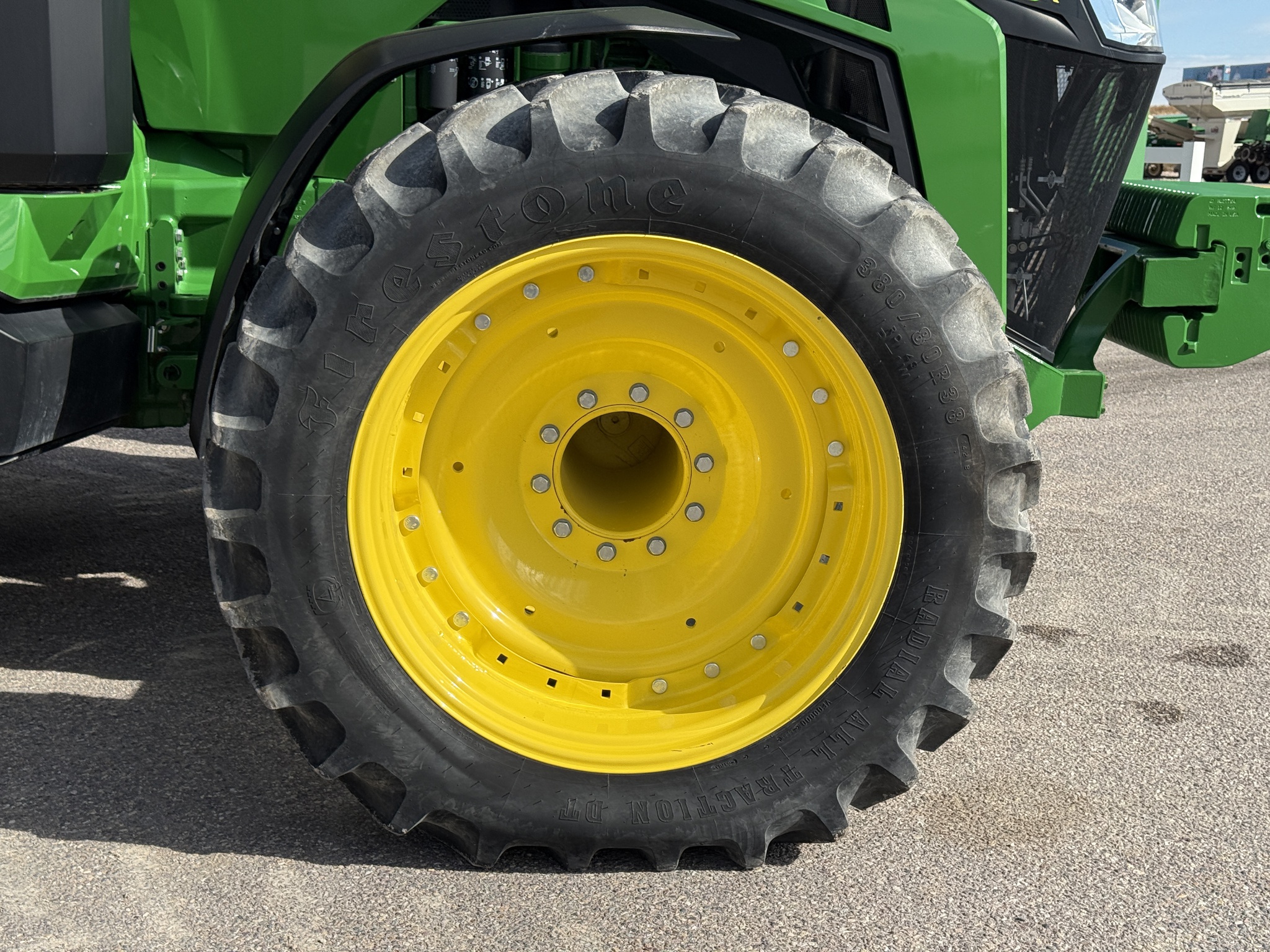 2023 John Deere 8R 230 Image 32
