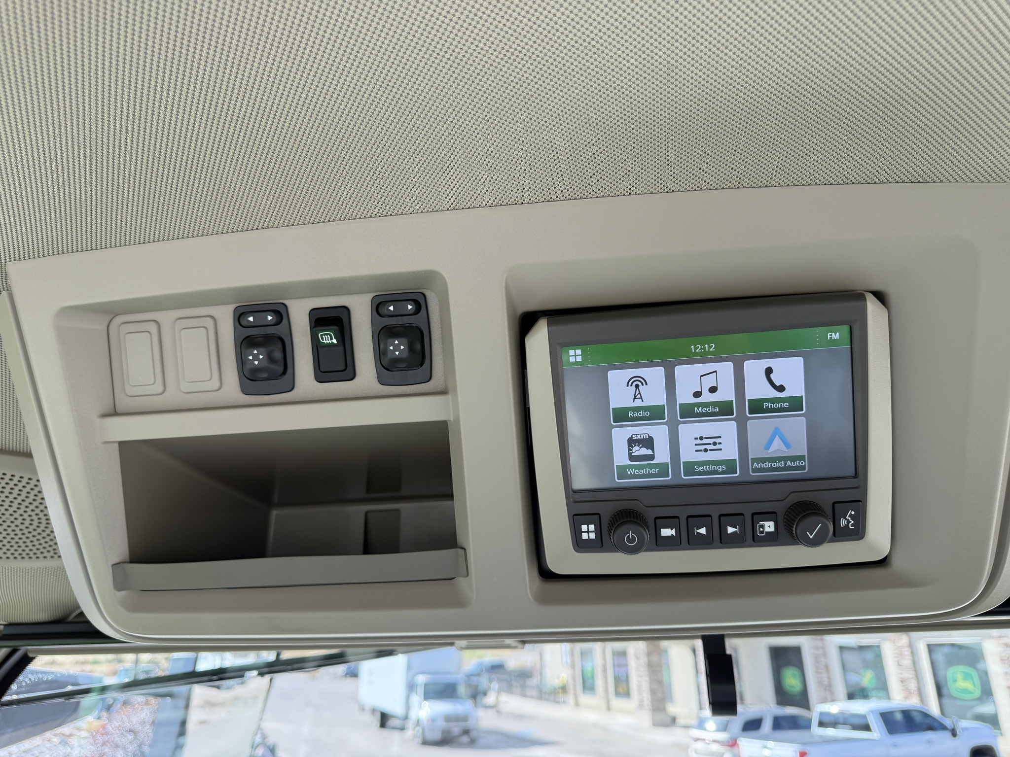 2023 John Deere 8R 230 Image 18