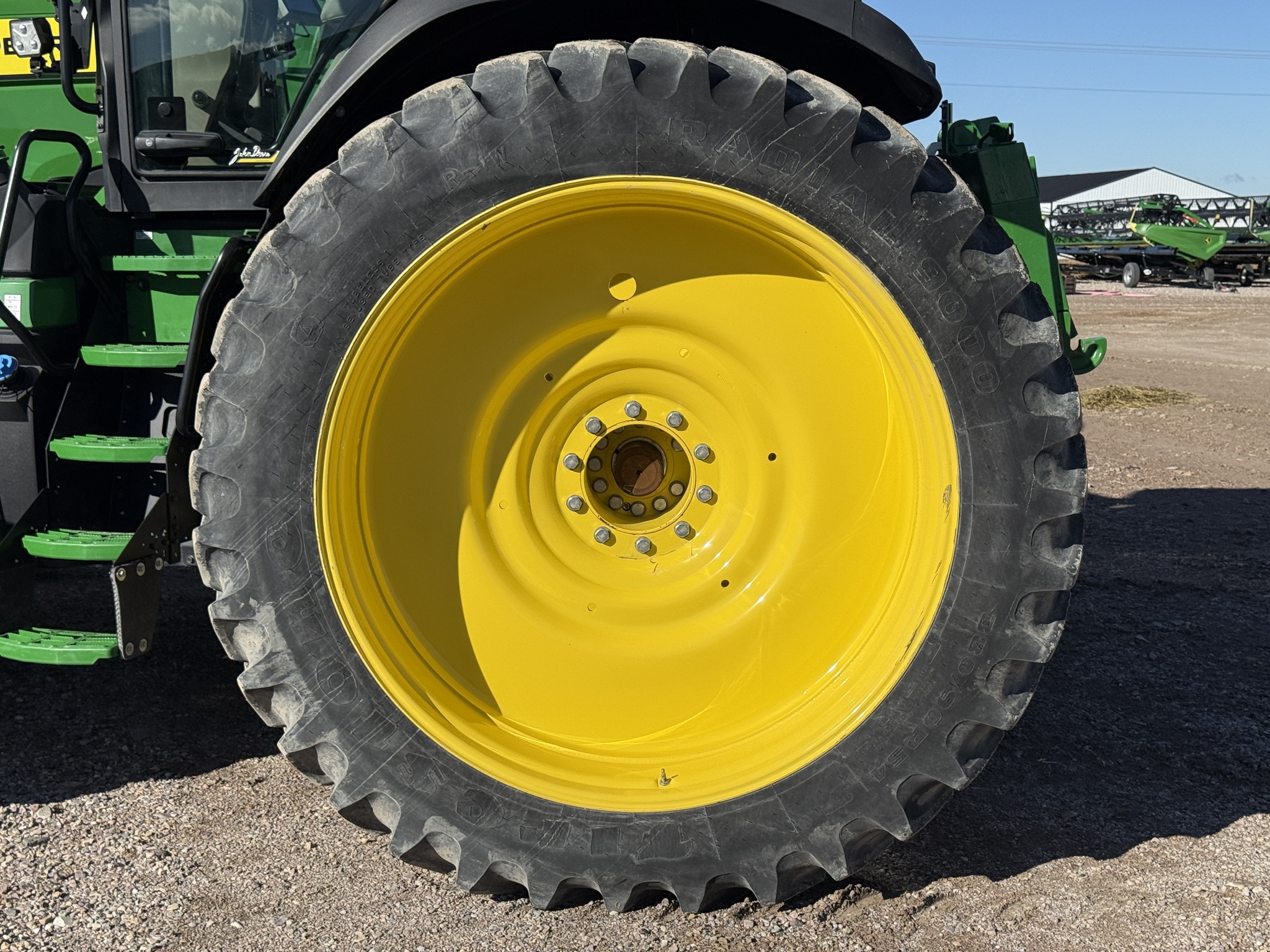 2023 John Deere 8R 230 Image 38