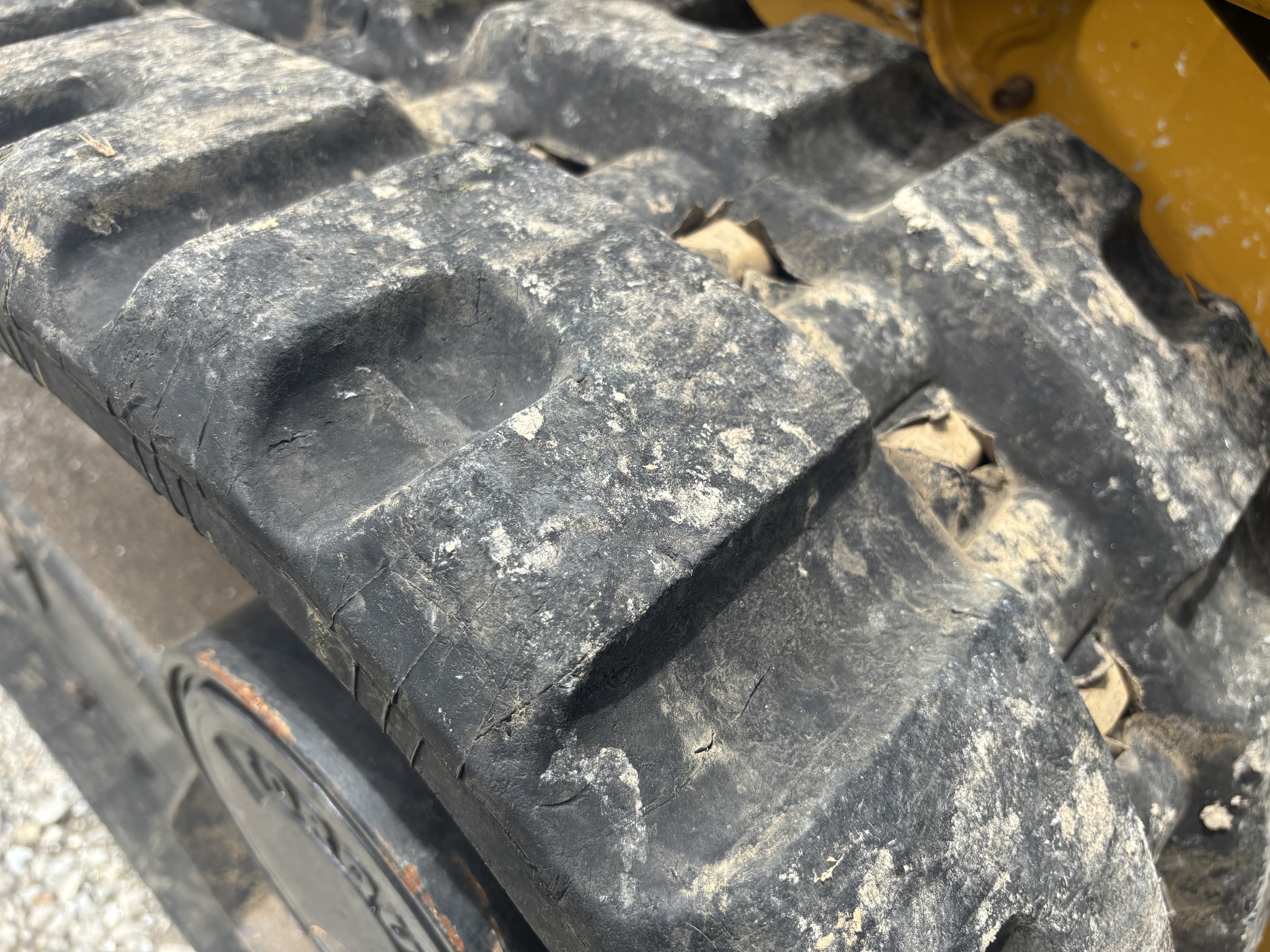 Used 2013 John Deere 323D Compact Track Loaders at Koenig Equipment in Rushville, IN - PhotoXL18