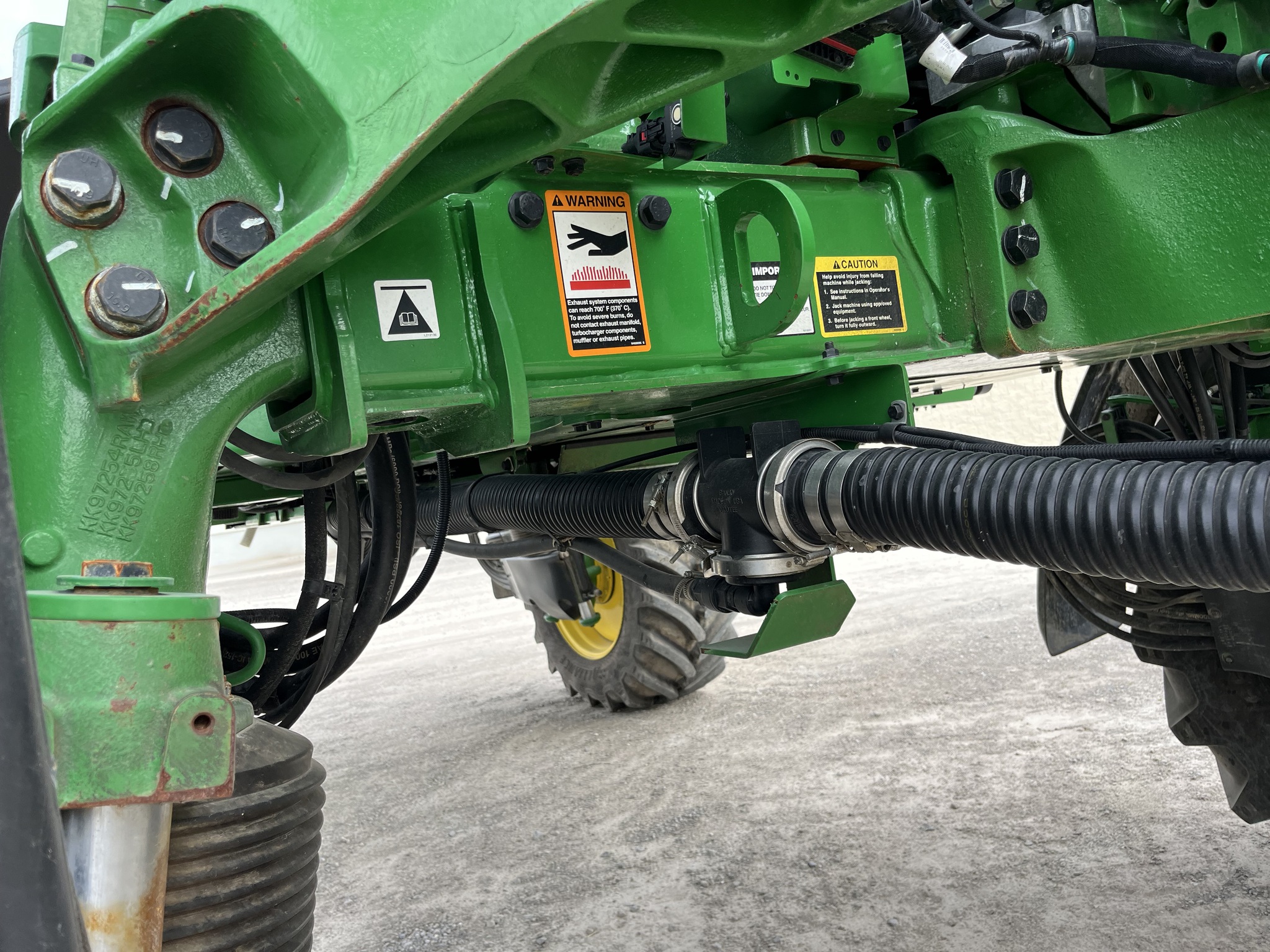 2023 John Deere 410R Image 11