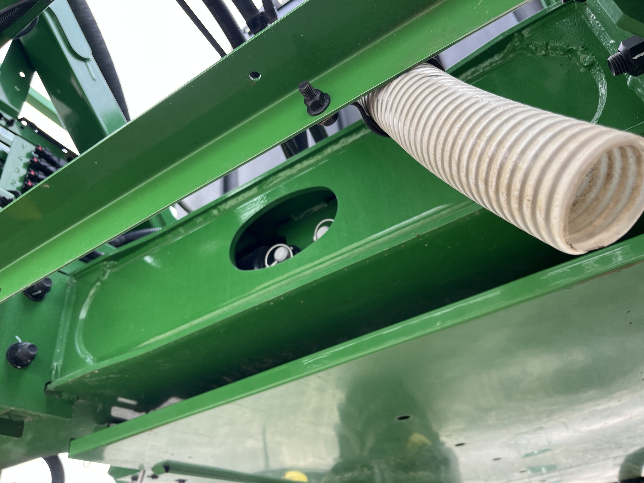 2023 John Deere 410R Image 21
