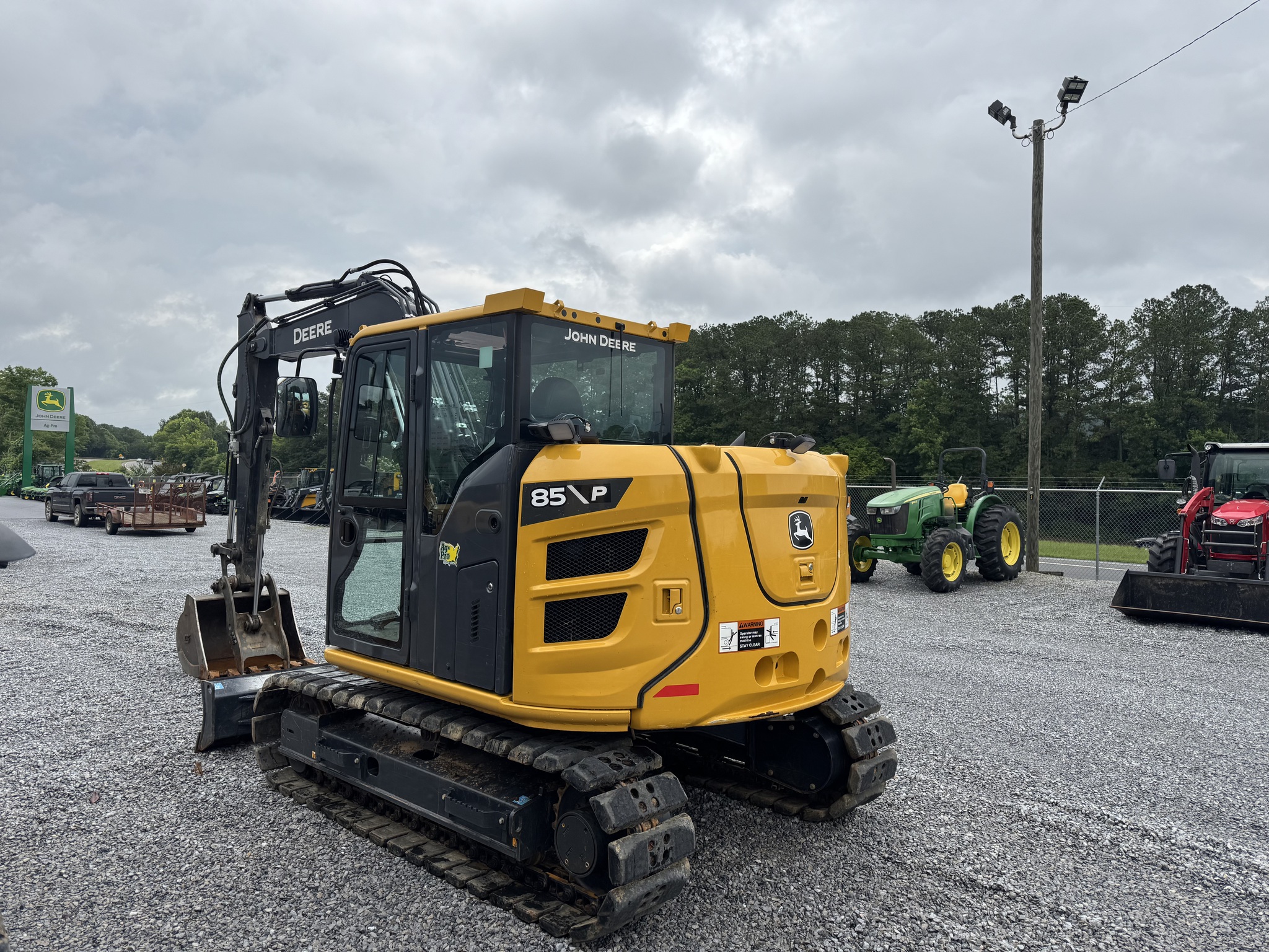 2024 John Deere 85 P Image 5