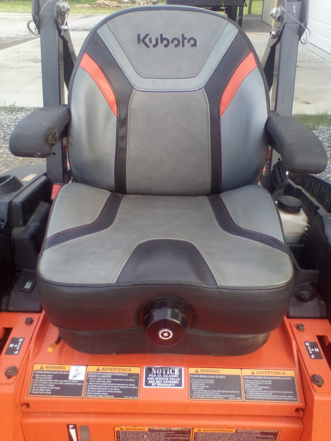 2022 Kubota Z412KW Image 2