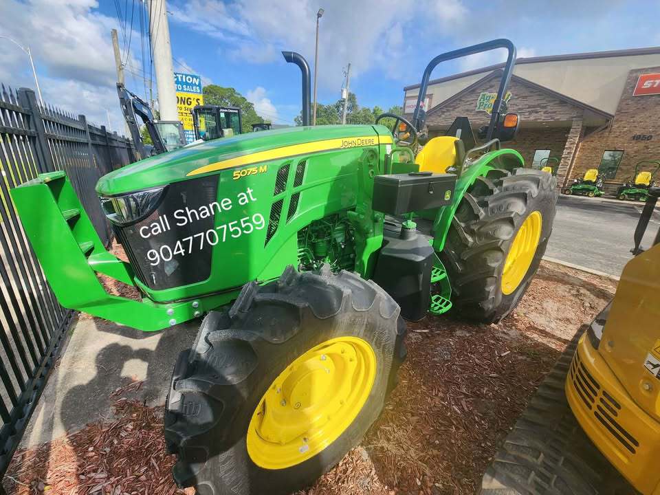 2025 John Deere 5075M Image 1