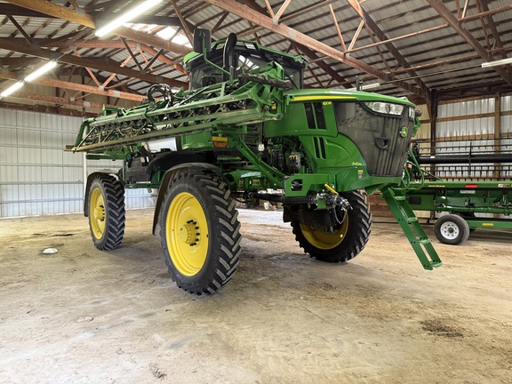 Photo of 2024 John Deere 410R