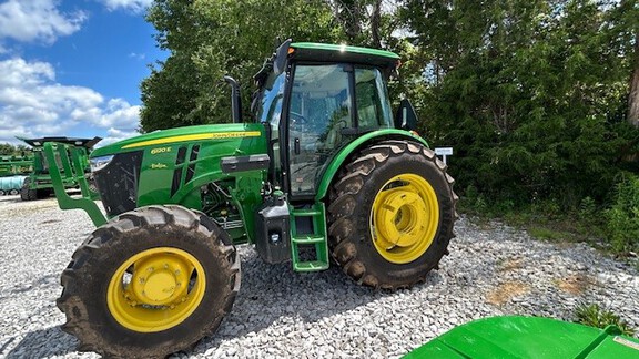 Photo of 2023 John Deere 6120E