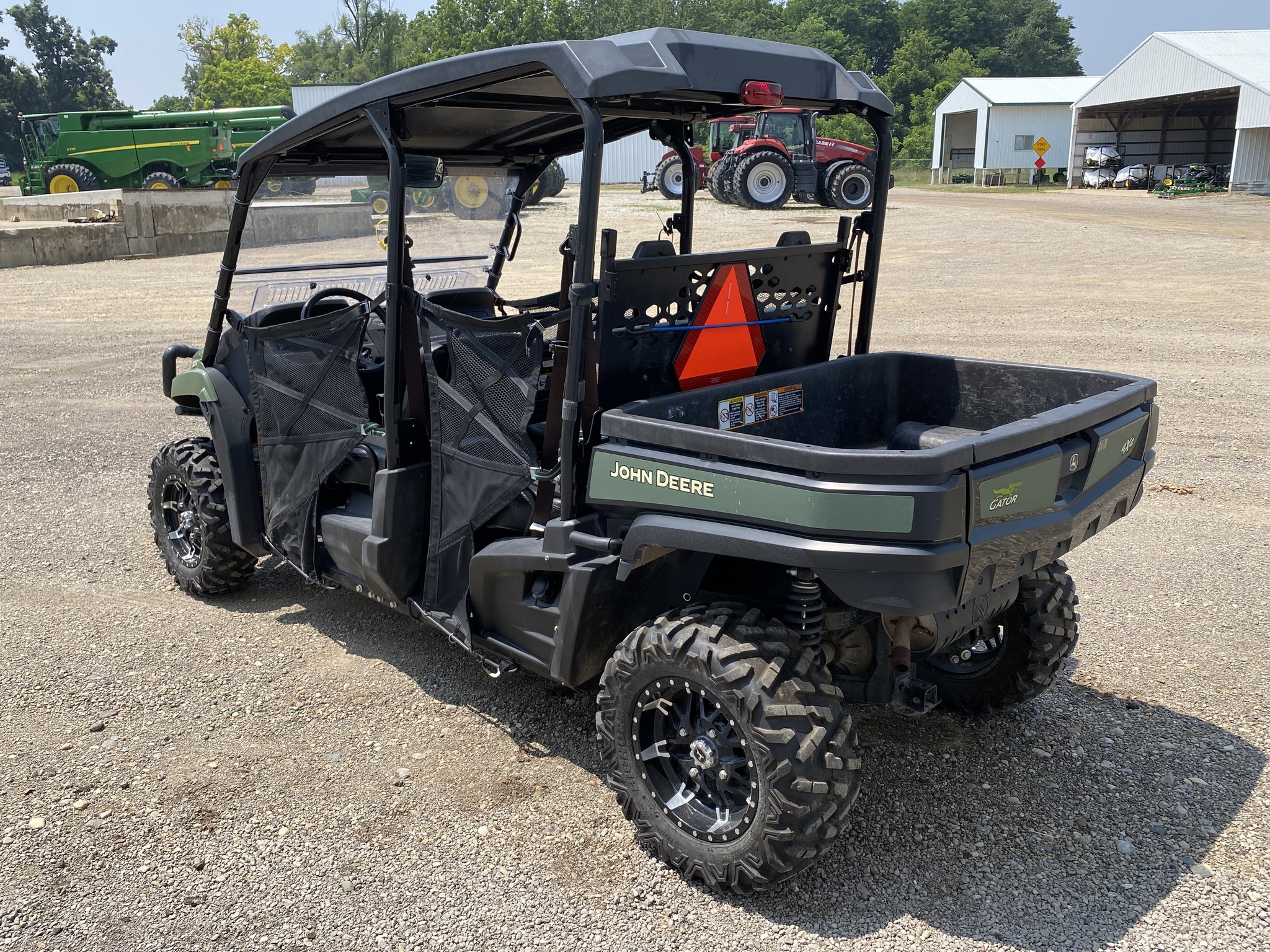 2019 John Deere XUV 590M S4 Image 5