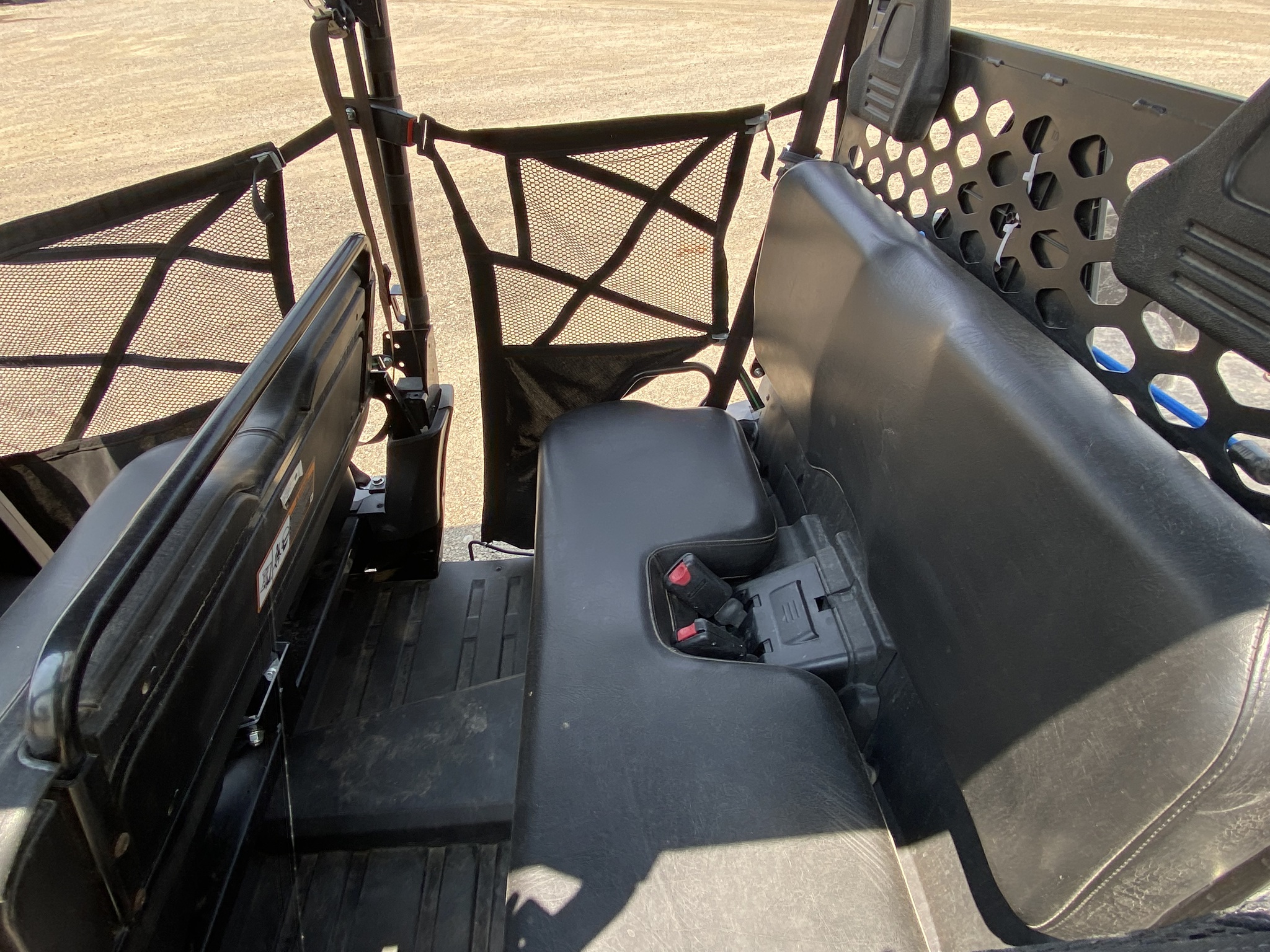 2019 John Deere XUV 590M S4 Image 10