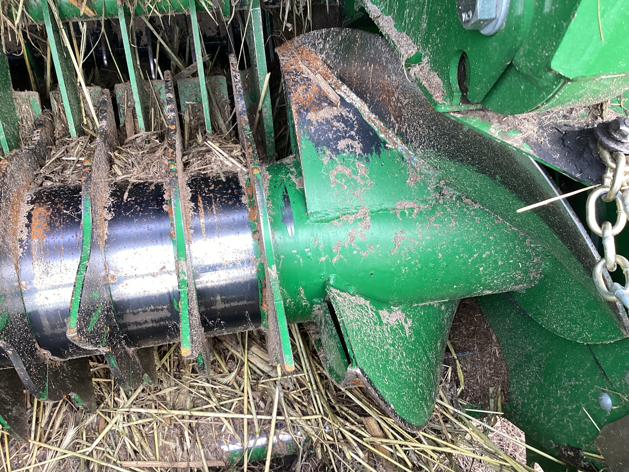 2024 John Deere 561R Image 19