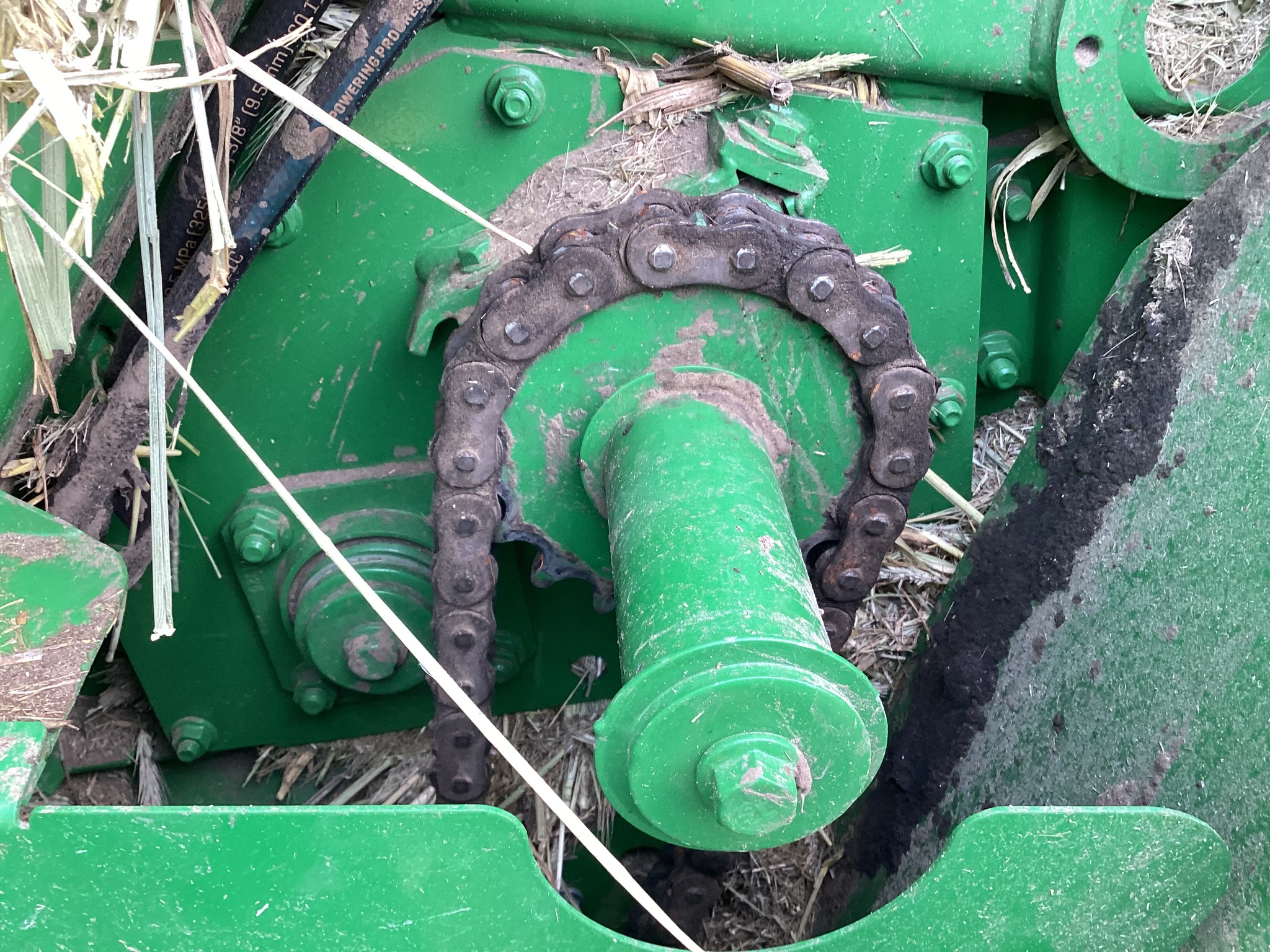 2024 John Deere 561R Image 15