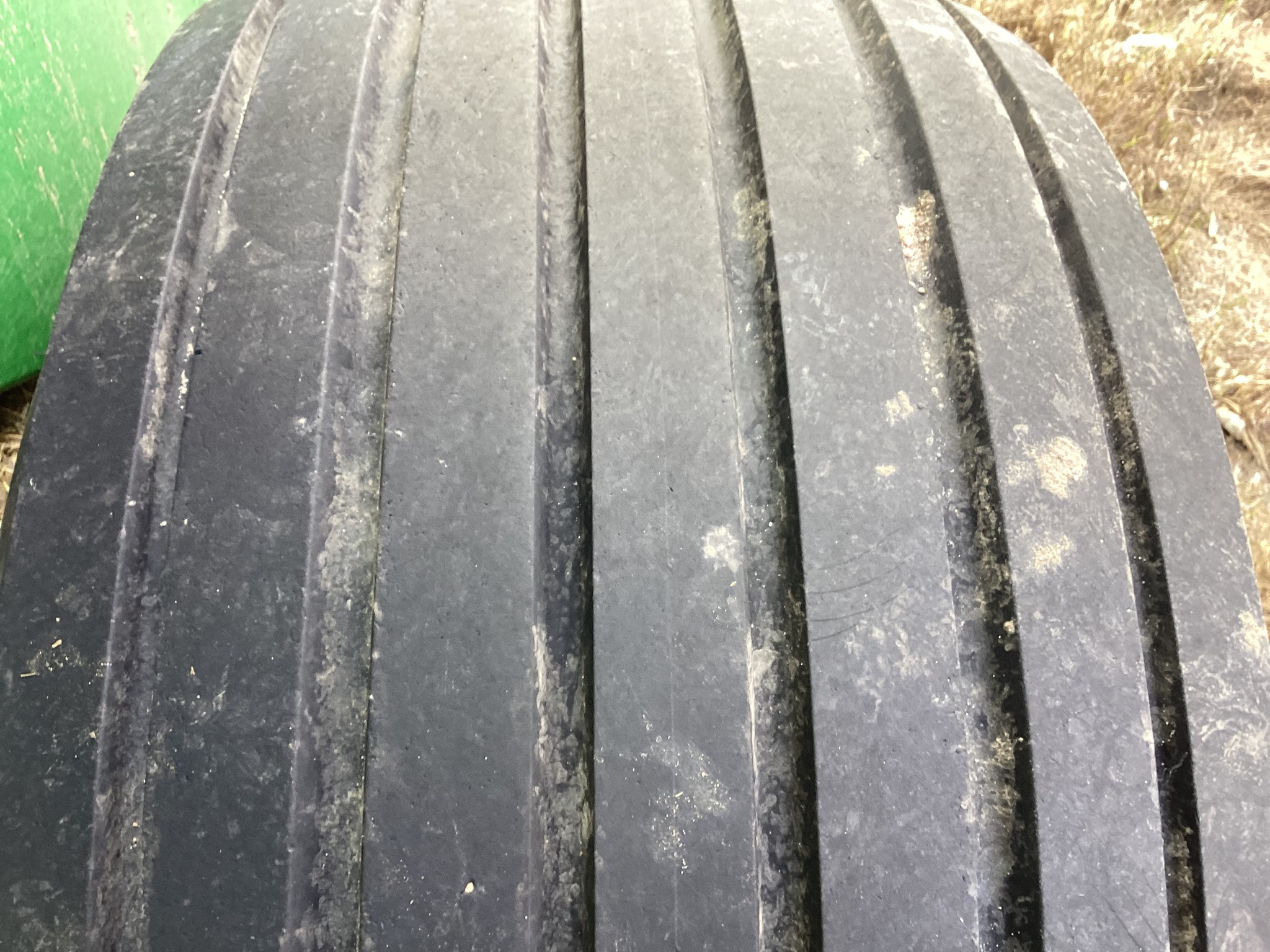 2024 John Deere 561R Image 36