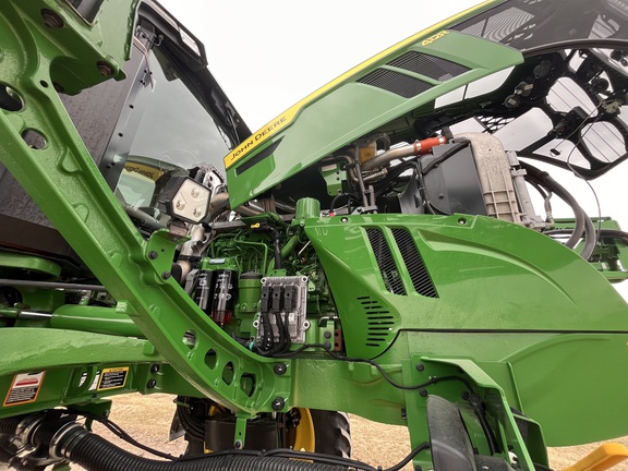 2023 John Deere 412R - Photo29