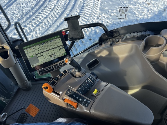 2025 John Deere 6R 175 - Photo31